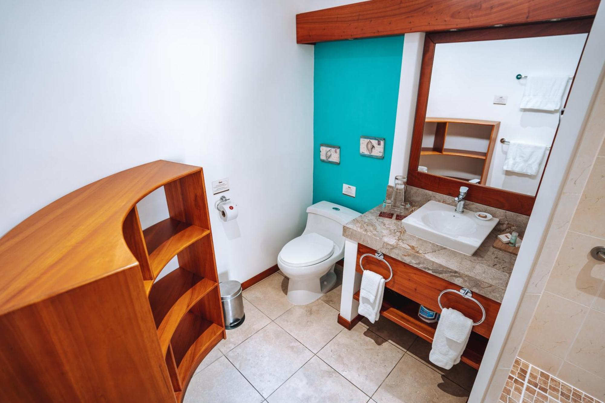 Hotel Cucuve Puerto Ayora  Eksteriør billede