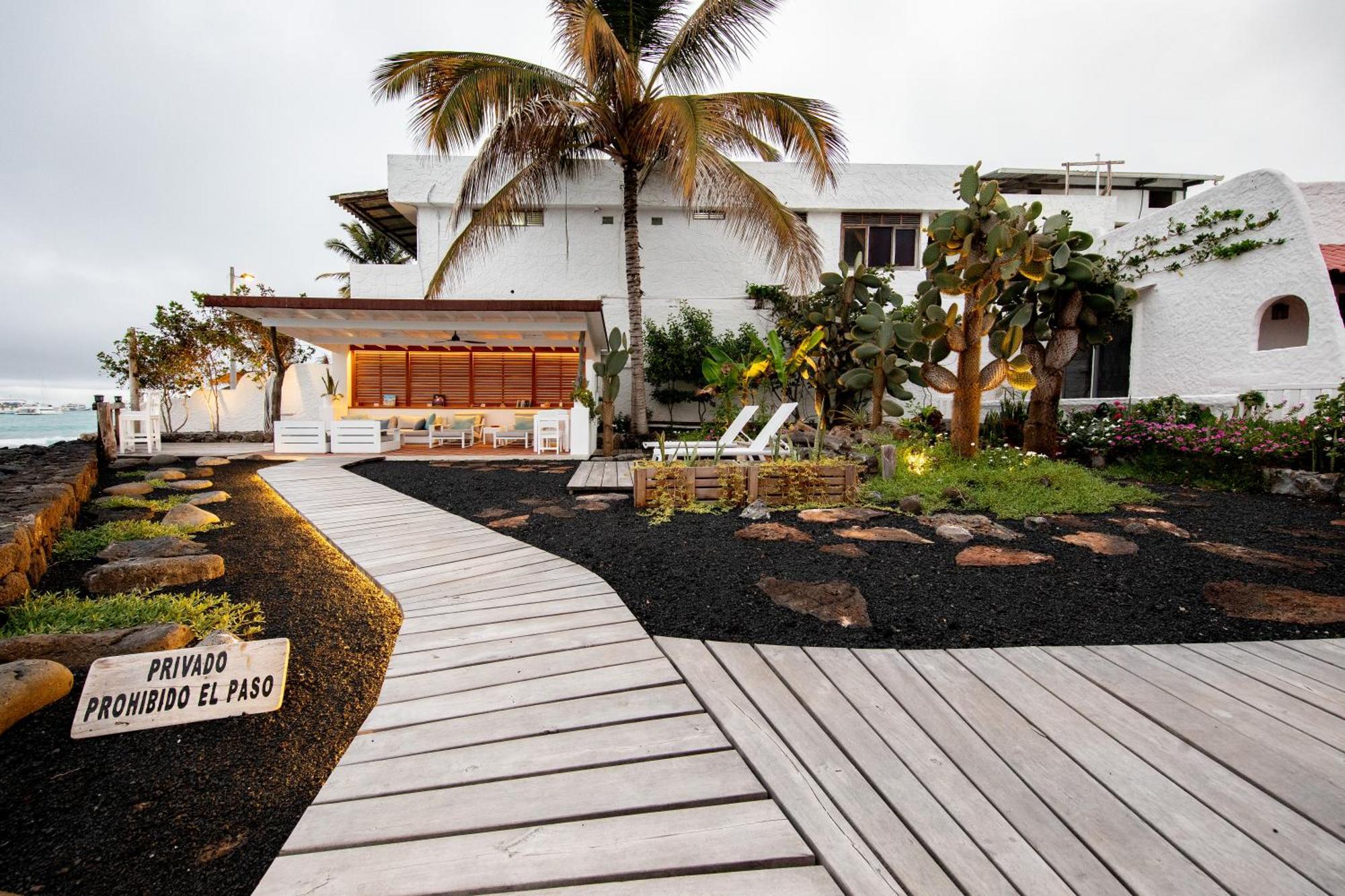 Hotel Cucuve Puerto Ayora  Eksteriør billede