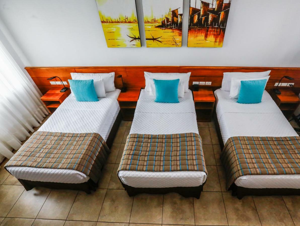 Hotel Cucuve Puerto Ayora  Eksteriør billede