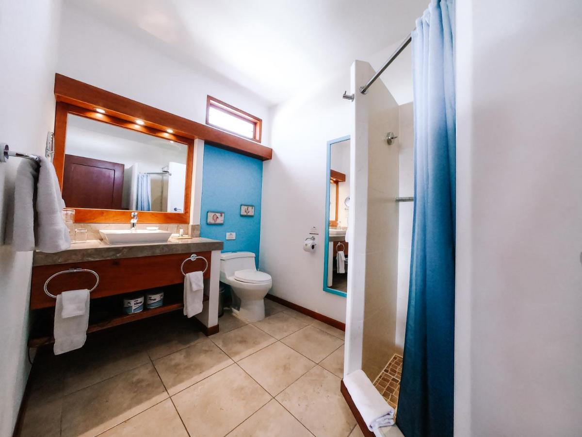 Hotel Cucuve Puerto Ayora  Eksteriør billede