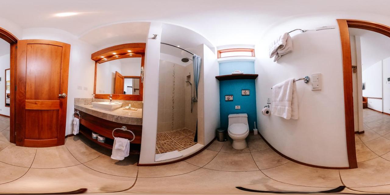 Hotel Cucuve Puerto Ayora  Eksteriør billede